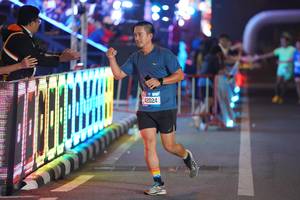 BIB: 42024
                            <button type="button" onclick="openModal(21443839)" class="btn btn-primary btn-sm float-right btn-popup" data-toggle="modal" data-target=".modal-high-quality">
                        <i class="fas fa-shopping-cart"></i> Add to Cart
                    </button>
                                            <button type="button" onclick="isThisMe(21443839, true)" class="btn btn-success btn-sm float-right btn-popup btn-isme hidden" data-toggle="tooltip" data-placement="bottom" title="นี่คือรูปของคุณใช่ไหม คลิกที่นี่เพื่อเอาเข้าอัลบั้ม">
                        <i class="fas fa-plus"></i> Add to album
                    </button>
                    <button type="button" onclick="isThisMe(21443839, false)" class="btn btn-warning btn-sm float-right btn-popup btn-isnotme hidden">
                        <i class="fas fa-ban"></i> Remove from album
                    </button>