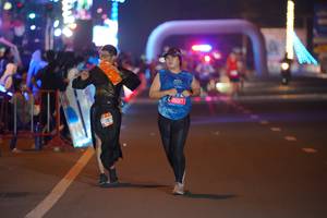 BIB: 46017
                            <button type="button" onclick="openModal(21503479)" class="btn btn-primary btn-sm float-right btn-popup" data-toggle="modal" data-target=".modal-high-quality">
                        <i class="fas fa-shopping-cart"></i> Add to Cart
                    </button>
                                            <button type="button" onclick="isThisMe(21503479, true)" class="btn btn-success btn-sm float-right btn-popup btn-isme hidden" data-toggle="tooltip" data-placement="bottom" title="นี่คือรูปของคุณใช่ไหม คลิกที่นี่เพื่อเอาเข้าอัลบั้ม">
                        <i class="fas fa-plus"></i> Add to album
                    </button>
                    <button type="button" onclick="isThisMe(21503479, false)" class="btn btn-warning btn-sm float-right btn-popup btn-isnotme hidden">
                        <i class="fas fa-ban"></i> Remove from album
                    </button>