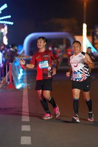 BIB: 144834, 43307, 40531
                            <button type="button" onclick="openModal(21474097)" class="btn btn-primary btn-sm float-right btn-popup" data-toggle="modal" data-target=".modal-high-quality">
                        <i class="fas fa-shopping-cart"></i> Add to Cart
                    </button>
                                            <button type="button" onclick="isThisMe(21474097, true)" class="btn btn-success btn-sm float-right btn-popup btn-isme hidden" data-toggle="tooltip" data-placement="bottom" title="นี่คือรูปของคุณใช่ไหม คลิกที่นี่เพื่อเอาเข้าอัลบั้ม">
                        <i class="fas fa-plus"></i> Add to album
                    </button>
                    <button type="button" onclick="isThisMe(21474097, false)" class="btn btn-warning btn-sm float-right btn-popup btn-isnotme hidden">
                        <i class="fas fa-ban"></i> Remove from album
                    </button>