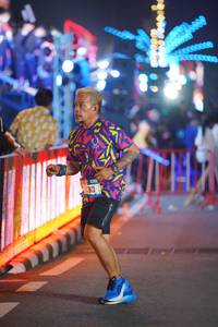 BIB: 176, 9000000
                            <button type="button" onclick="openModal(21496278)" class="btn btn-primary btn-sm float-right btn-popup" data-toggle="modal" data-target=".modal-high-quality">
                        <i class="fas fa-shopping-cart"></i> Add to Cart
                    </button>
                                            <button type="button" onclick="isThisMe(21496278, true)" class="btn btn-success btn-sm float-right btn-popup btn-isme hidden" data-toggle="tooltip" data-placement="bottom" title="นี่คือรูปของคุณใช่ไหม คลิกที่นี่เพื่อเอาเข้าอัลบั้ม">
                        <i class="fas fa-plus"></i> Add to album
                    </button>
                    <button type="button" onclick="isThisMe(21496278, false)" class="btn btn-warning btn-sm float-right btn-popup btn-isnotme hidden">
                        <i class="fas fa-ban"></i> Remove from album
                    </button>