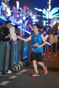 BIB: 42518
                            <button type="button" onclick="openModal(21489357)" class="btn btn-primary btn-sm float-right btn-popup" data-toggle="modal" data-target=".modal-high-quality">
                        <i class="fas fa-shopping-cart"></i> Add to Cart
                    </button>
                                            <button type="button" onclick="isThisMe(21489357, true)" class="btn btn-success btn-sm float-right btn-popup btn-isme hidden" data-toggle="tooltip" data-placement="bottom" title="นี่คือรูปของคุณใช่ไหม คลิกที่นี่เพื่อเอาเข้าอัลบั้ม">
                        <i class="fas fa-plus"></i> Add to album
                    </button>
                    <button type="button" onclick="isThisMe(21489357, false)" class="btn btn-warning btn-sm float-right btn-popup btn-isnotme hidden">
                        <i class="fas fa-ban"></i> Remove from album
                    </button>