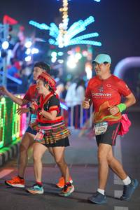 BIB: 2233, 44206
                            <button type="button" onclick="openModal(21489364)" class="btn btn-primary btn-sm float-right btn-popup" data-toggle="modal" data-target=".modal-high-quality">
                        <i class="fas fa-shopping-cart"></i> Add to Cart
                    </button>
                                            <button type="button" onclick="isThisMe(21489364, true)" class="btn btn-success btn-sm float-right btn-popup btn-isme hidden" data-toggle="tooltip" data-placement="bottom" title="นี่คือรูปของคุณใช่ไหม คลิกที่นี่เพื่อเอาเข้าอัลบั้ม">
                        <i class="fas fa-plus"></i> Add to album
                    </button>
                    <button type="button" onclick="isThisMe(21489364, false)" class="btn btn-warning btn-sm float-right btn-popup btn-isnotme hidden">
                        <i class="fas fa-ban"></i> Remove from album
                    </button>
