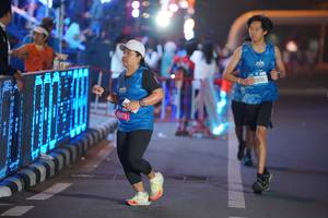 BIB: 15473, 200
                            <button type="button" onclick="openModal(21502226)" class="btn btn-primary btn-sm float-right btn-popup" data-toggle="modal" data-target=".modal-high-quality">
                        <i class="fas fa-shopping-cart"></i> Add to Cart
                    </button>
                                            <button type="button" onclick="isThisMe(21502226, true)" class="btn btn-success btn-sm float-right btn-popup btn-isme hidden" data-toggle="tooltip" data-placement="bottom" title="นี่คือรูปของคุณใช่ไหม คลิกที่นี่เพื่อเอาเข้าอัลบั้ม">
                        <i class="fas fa-plus"></i> Add to album
                    </button>
                    <button type="button" onclick="isThisMe(21502226, false)" class="btn btn-warning btn-sm float-right btn-popup btn-isnotme hidden">
                        <i class="fas fa-ban"></i> Remove from album
                    </button>