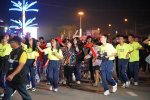 BIB: 
                            <button type="button" onclick="openModal(21504710)" class="btn btn-primary btn-sm float-right btn-popup" data-toggle="modal" data-target=".modal-high-quality">
                        <i class="fas fa-shopping-cart"></i> Add to Cart
                    </button>
                                            <button type="button" onclick="isThisMe(21504710, true)" class="btn btn-success btn-sm float-right btn-popup btn-isme hidden" data-toggle="tooltip" data-placement="bottom" title="นี่คือรูปของคุณใช่ไหม คลิกที่นี่เพื่อเอาเข้าอัลบั้ม">
                        <i class="fas fa-plus"></i> Add to album
                    </button>
                    <button type="button" onclick="isThisMe(21504710, false)" class="btn btn-warning btn-sm float-right btn-popup btn-isnotme hidden">
                        <i class="fas fa-ban"></i> Remove from album
                    </button>