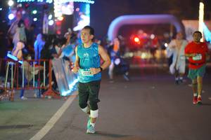 BIB: 43324
                            <button type="button" onclick="openModal(21503123)" class="btn btn-primary btn-sm float-right btn-popup" data-toggle="modal" data-target=".modal-high-quality">
                        <i class="fas fa-shopping-cart"></i> Add to Cart
                    </button>
                                            <button type="button" onclick="isThisMe(21503123, true)" class="btn btn-success btn-sm float-right btn-popup btn-isme hidden" data-toggle="tooltip" data-placement="bottom" title="นี่คือรูปของคุณใช่ไหม คลิกที่นี่เพื่อเอาเข้าอัลบั้ม">
                        <i class="fas fa-plus"></i> Add to album
                    </button>
                    <button type="button" onclick="isThisMe(21503123, false)" class="btn btn-warning btn-sm float-right btn-popup btn-isnotme hidden">
                        <i class="fas fa-ban"></i> Remove from album
                    </button>