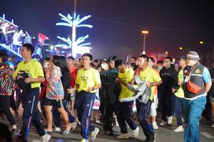 BIB: 254
                            <button type="button" onclick="openModal(21504815)" class="btn btn-primary btn-sm float-right btn-popup" data-toggle="modal" data-target=".modal-high-quality">
                        <i class="fas fa-shopping-cart"></i> Add to Cart
                    </button>
                                            <button type="button" onclick="isThisMe(21504815, true)" class="btn btn-success btn-sm float-right btn-popup btn-isme hidden" data-toggle="tooltip" data-placement="bottom" title="นี่คือรูปของคุณใช่ไหม คลิกที่นี่เพื่อเอาเข้าอัลบั้ม">
                        <i class="fas fa-plus"></i> Add to album
                    </button>
                    <button type="button" onclick="isThisMe(21504815, false)" class="btn btn-warning btn-sm float-right btn-popup btn-isnotme hidden">
                        <i class="fas fa-ban"></i> Remove from album
                    </button>