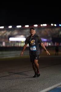 BIB: 43470
                            <button type="button" onclick="openModal(20467996)" class="btn btn-primary btn-sm float-right btn-popup" data-toggle="modal" data-target=".modal-high-quality">
                        <i class="fas fa-shopping-cart"></i> Add to Cart
                    </button>
                                            <button type="button" onclick="isThisMe(20467996, true)" class="btn btn-success btn-sm float-right btn-popup btn-isme hidden" data-toggle="tooltip" data-placement="bottom" title="นี่คือรูปของคุณใช่ไหม คลิกที่นี่เพื่อเอาเข้าอัลบั้ม">
                        <i class="fas fa-plus"></i> Add to album
                    </button>
                    <button type="button" onclick="isThisMe(20467996, false)" class="btn btn-warning btn-sm float-right btn-popup btn-isnotme hidden">
                        <i class="fas fa-ban"></i> Remove from album
                    </button>