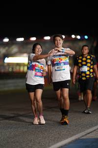 BIB: 4606, 44137
                            <button type="button" onclick="openModal(20432375)" class="btn btn-primary btn-sm float-right btn-popup" data-toggle="modal" data-target=".modal-high-quality">
                        <i class="fas fa-shopping-cart"></i> Add to Cart
                    </button>
                                            <button type="button" onclick="isThisMe(20432375, true)" class="btn btn-success btn-sm float-right btn-popup btn-isme hidden" data-toggle="tooltip" data-placement="bottom" title="นี่คือรูปของคุณใช่ไหม คลิกที่นี่เพื่อเอาเข้าอัลบั้ม">
                        <i class="fas fa-plus"></i> Add to album
                    </button>
                    <button type="button" onclick="isThisMe(20432375, false)" class="btn btn-warning btn-sm float-right btn-popup btn-isnotme hidden">
                        <i class="fas fa-ban"></i> Remove from album
                    </button>