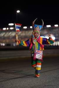 BIB: 2000
                            <button type="button" onclick="openModal(20470276)" class="btn btn-primary btn-sm float-right btn-popup" data-toggle="modal" data-target=".modal-high-quality">
                        <i class="fas fa-shopping-cart"></i> Add to Cart
                    </button>
                                            <button type="button" onclick="isThisMe(20470276, true)" class="btn btn-success btn-sm float-right btn-popup btn-isme hidden" data-toggle="tooltip" data-placement="bottom" title="นี่คือรูปของคุณใช่ไหม คลิกที่นี่เพื่อเอาเข้าอัลบั้ม">
                        <i class="fas fa-plus"></i> Add to album
                    </button>
                    <button type="button" onclick="isThisMe(20470276, false)" class="btn btn-warning btn-sm float-right btn-popup btn-isnotme hidden">
                        <i class="fas fa-ban"></i> Remove from album
                    </button>