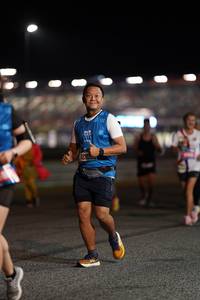 BIB: 12105
                            <button type="button" onclick="openModal(20423998)" class="btn btn-primary btn-sm float-right btn-popup" data-toggle="modal" data-target=".modal-high-quality">
                        <i class="fas fa-shopping-cart"></i> Add to Cart
                    </button>
                                            <button type="button" onclick="isThisMe(20423998, true)" class="btn btn-success btn-sm float-right btn-popup btn-isme hidden" data-toggle="tooltip" data-placement="bottom" title="นี่คือรูปของคุณใช่ไหม คลิกที่นี่เพื่อเอาเข้าอัลบั้ม">
                        <i class="fas fa-plus"></i> Add to album
                    </button>
                    <button type="button" onclick="isThisMe(20423998, false)" class="btn btn-warning btn-sm float-right btn-popup btn-isnotme hidden">
                        <i class="fas fa-ban"></i> Remove from album
                    </button>