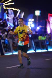 BIB: 43971
                            <button type="button" onclick="openModal(21289076)" class="btn btn-primary btn-sm float-right btn-popup" data-toggle="modal" data-target=".modal-high-quality">
                        <i class="fas fa-shopping-cart"></i> Add to Cart
                    </button>
                                            <button type="button" onclick="isThisMe(21289076, true)" class="btn btn-success btn-sm float-right btn-popup btn-isme hidden" data-toggle="tooltip" data-placement="bottom" title="นี่คือรูปของคุณใช่ไหม คลิกที่นี่เพื่อเอาเข้าอัลบั้ม">
                        <i class="fas fa-plus"></i> Add to album
                    </button>
                    <button type="button" onclick="isThisMe(21289076, false)" class="btn btn-warning btn-sm float-right btn-popup btn-isnotme hidden">
                        <i class="fas fa-ban"></i> Remove from album
                    </button>