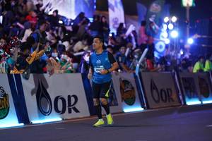 BIB: 40447
                            <button type="button" onclick="openModal(21290350)" class="btn btn-primary btn-sm float-right btn-popup" data-toggle="modal" data-target=".modal-high-quality">
                        <i class="fas fa-shopping-cart"></i> Add to Cart
                    </button>
                                            <button type="button" onclick="isThisMe(21290350, true)" class="btn btn-success btn-sm float-right btn-popup btn-isme hidden" data-toggle="tooltip" data-placement="bottom" title="นี่คือรูปของคุณใช่ไหม คลิกที่นี่เพื่อเอาเข้าอัลบั้ม">
                        <i class="fas fa-plus"></i> Add to album
                    </button>
                    <button type="button" onclick="isThisMe(21290350, false)" class="btn btn-warning btn-sm float-right btn-popup btn-isnotme hidden">
                        <i class="fas fa-ban"></i> Remove from album
                    </button>