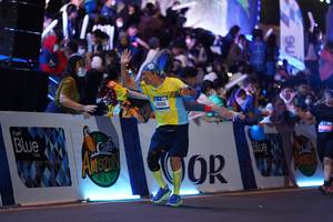 BIB: 5955, 000, 46086, 100524
                            <button type="button" onclick="openModal(21293312)" class="btn btn-primary btn-sm float-right btn-popup" data-toggle="modal" data-target=".modal-high-quality">
                        <i class="fas fa-shopping-cart"></i> Add to Cart
                    </button>
                                            <button type="button" onclick="isThisMe(21293312, true)" class="btn btn-success btn-sm float-right btn-popup btn-isme hidden" data-toggle="tooltip" data-placement="bottom" title="นี่คือรูปของคุณใช่ไหม คลิกที่นี่เพื่อเอาเข้าอัลบั้ม">
                        <i class="fas fa-plus"></i> Add to album
                    </button>
                    <button type="button" onclick="isThisMe(21293312, false)" class="btn btn-warning btn-sm float-right btn-popup btn-isnotme hidden">
                        <i class="fas fa-ban"></i> Remove from album
                    </button>