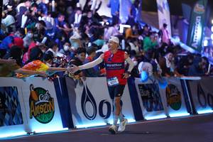 BIB: 300, 42371
                            <button type="button" onclick="openModal(21277799)" class="btn btn-primary btn-sm float-right btn-popup" data-toggle="modal" data-target=".modal-high-quality">
                        <i class="fas fa-shopping-cart"></i> Add to Cart
                    </button>
                                            <button type="button" onclick="isThisMe(21277799, true)" class="btn btn-success btn-sm float-right btn-popup btn-isme hidden" data-toggle="tooltip" data-placement="bottom" title="นี่คือรูปของคุณใช่ไหม คลิกที่นี่เพื่อเอาเข้าอัลบั้ม">
                        <i class="fas fa-plus"></i> Add to album
                    </button>
                    <button type="button" onclick="isThisMe(21277799, false)" class="btn btn-warning btn-sm float-right btn-popup btn-isnotme hidden">
                        <i class="fas fa-ban"></i> Remove from album
                    </button>