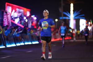 BIB: 432
                            <button type="button" onclick="openModal(21281421)" class="btn btn-primary btn-sm float-right btn-popup" data-toggle="modal" data-target=".modal-high-quality">
                        <i class="fas fa-shopping-cart"></i> Add to Cart
                    </button>
                                            <button type="button" onclick="isThisMe(21281421, true)" class="btn btn-success btn-sm float-right btn-popup btn-isme hidden" data-toggle="tooltip" data-placement="bottom" title="นี่คือรูปของคุณใช่ไหม คลิกที่นี่เพื่อเอาเข้าอัลบั้ม">
                        <i class="fas fa-plus"></i> Add to album
                    </button>
                    <button type="button" onclick="isThisMe(21281421, false)" class="btn btn-warning btn-sm float-right btn-popup btn-isnotme hidden">
                        <i class="fas fa-ban"></i> Remove from album
                    </button>