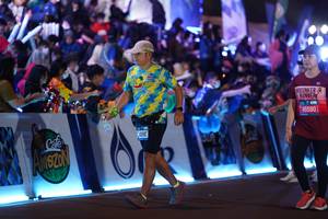 BIB: 0163, 45580
                            <button type="button" onclick="openModal(21292669)" class="btn btn-primary btn-sm float-right btn-popup" data-toggle="modal" data-target=".modal-high-quality">
                        <i class="fas fa-shopping-cart"></i> Add to Cart
                    </button>
                                            <button type="button" onclick="isThisMe(21292669, true)" class="btn btn-success btn-sm float-right btn-popup btn-isme hidden" data-toggle="tooltip" data-placement="bottom" title="นี่คือรูปของคุณใช่ไหม คลิกที่นี่เพื่อเอาเข้าอัลบั้ม">
                        <i class="fas fa-plus"></i> Add to album
                    </button>
                    <button type="button" onclick="isThisMe(21292669, false)" class="btn btn-warning btn-sm float-right btn-popup btn-isnotme hidden">
                        <i class="fas fa-ban"></i> Remove from album
                    </button>