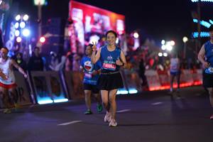 BIB: 45892
                            <button type="button" onclick="openModal(21287822)" class="btn btn-primary btn-sm float-right btn-popup" data-toggle="modal" data-target=".modal-high-quality">
                        <i class="fas fa-shopping-cart"></i> Add to Cart
                    </button>
                                            <button type="button" onclick="isThisMe(21287822, true)" class="btn btn-success btn-sm float-right btn-popup btn-isme hidden" data-toggle="tooltip" data-placement="bottom" title="นี่คือรูปของคุณใช่ไหม คลิกที่นี่เพื่อเอาเข้าอัลบั้ม">
                        <i class="fas fa-plus"></i> Add to album
                    </button>
                    <button type="button" onclick="isThisMe(21287822, false)" class="btn btn-warning btn-sm float-right btn-popup btn-isnotme hidden">
                        <i class="fas fa-ban"></i> Remove from album
                    </button>