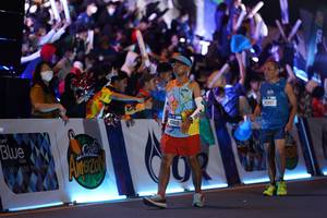 BIB: 6821, 21500, 61807, 000
                            <button type="button" onclick="openModal(21294848)" class="btn btn-primary btn-sm float-right btn-popup" data-toggle="modal" data-target=".modal-high-quality">
                        <i class="fas fa-shopping-cart"></i> Add to Cart
                    </button>
                                            <button type="button" onclick="isThisMe(21294848, true)" class="btn btn-success btn-sm float-right btn-popup btn-isme hidden" data-toggle="tooltip" data-placement="bottom" title="นี่คือรูปของคุณใช่ไหม คลิกที่นี่เพื่อเอาเข้าอัลบั้ม">
                        <i class="fas fa-plus"></i> Add to album
                    </button>
                    <button type="button" onclick="isThisMe(21294848, false)" class="btn btn-warning btn-sm float-right btn-popup btn-isnotme hidden">
                        <i class="fas fa-ban"></i> Remove from album
                    </button>