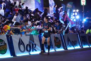 BIB: 572
                            <button type="button" onclick="openModal(21290125)" class="btn btn-primary btn-sm float-right btn-popup" data-toggle="modal" data-target=".modal-high-quality">
                        <i class="fas fa-shopping-cart"></i> Add to Cart
                    </button>
                                            <button type="button" onclick="isThisMe(21290125, true)" class="btn btn-success btn-sm float-right btn-popup btn-isme hidden" data-toggle="tooltip" data-placement="bottom" title="นี่คือรูปของคุณใช่ไหม คลิกที่นี่เพื่อเอาเข้าอัลบั้ม">
                        <i class="fas fa-plus"></i> Add to album
                    </button>
                    <button type="button" onclick="isThisMe(21290125, false)" class="btn btn-warning btn-sm float-right btn-popup btn-isnotme hidden">
                        <i class="fas fa-ban"></i> Remove from album
                    </button>