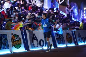 BIB: 13916, 
                            <button type="button" onclick="openModal(21286471)" class="btn btn-primary btn-sm float-right btn-popup" data-toggle="modal" data-target=".modal-high-quality">
                        <i class="fas fa-shopping-cart"></i> Add to Cart
                    </button>
                                            <button type="button" onclick="isThisMe(21286471, true)" class="btn btn-success btn-sm float-right btn-popup btn-isme hidden" data-toggle="tooltip" data-placement="bottom" title="นี่คือรูปของคุณใช่ไหม คลิกที่นี่เพื่อเอาเข้าอัลบั้ม">
                        <i class="fas fa-plus"></i> Add to album
                    </button>
                    <button type="button" onclick="isThisMe(21286471, false)" class="btn btn-warning btn-sm float-right btn-popup btn-isnotme hidden">
                        <i class="fas fa-ban"></i> Remove from album
                    </button>