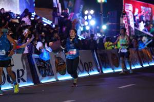 BIB: 2252, 45586
                            <button type="button" onclick="openModal(21285345)" class="btn btn-primary btn-sm float-right btn-popup" data-toggle="modal" data-target=".modal-high-quality">
                        <i class="fas fa-shopping-cart"></i> Add to Cart
                    </button>
                                            <button type="button" onclick="isThisMe(21285345, true)" class="btn btn-success btn-sm float-right btn-popup btn-isme hidden" data-toggle="tooltip" data-placement="bottom" title="นี่คือรูปของคุณใช่ไหม คลิกที่นี่เพื่อเอาเข้าอัลบั้ม">
                        <i class="fas fa-plus"></i> Add to album
                    </button>
                    <button type="button" onclick="isThisMe(21285345, false)" class="btn btn-warning btn-sm float-right btn-popup btn-isnotme hidden">
                        <i class="fas fa-ban"></i> Remove from album
                    </button>