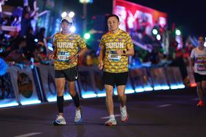 BIB: 41659, 41501
                            <button type="button" onclick="openModal(21295631)" class="btn btn-primary btn-sm float-right btn-popup" data-toggle="modal" data-target=".modal-high-quality">
                        <i class="fas fa-shopping-cart"></i> Add to Cart
                    </button>
                                            <button type="button" onclick="isThisMe(21295631, true)" class="btn btn-success btn-sm float-right btn-popup btn-isme hidden" data-toggle="tooltip" data-placement="bottom" title="นี่คือรูปของคุณใช่ไหม คลิกที่นี่เพื่อเอาเข้าอัลบั้ม">
                        <i class="fas fa-plus"></i> Add to album
                    </button>
                    <button type="button" onclick="isThisMe(21295631, false)" class="btn btn-warning btn-sm float-right btn-popup btn-isnotme hidden">
                        <i class="fas fa-ban"></i> Remove from album
                    </button>