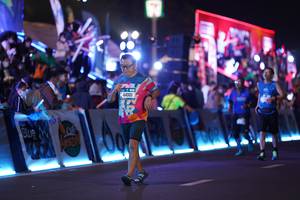 BIB: 44001
                            <button type="button" onclick="openModal(21284455)" class="btn btn-primary btn-sm float-right btn-popup" data-toggle="modal" data-target=".modal-high-quality">
                        <i class="fas fa-shopping-cart"></i> Add to Cart
                    </button>
                                            <button type="button" onclick="isThisMe(21284455, true)" class="btn btn-success btn-sm float-right btn-popup btn-isme hidden" data-toggle="tooltip" data-placement="bottom" title="นี่คือรูปของคุณใช่ไหม คลิกที่นี่เพื่อเอาเข้าอัลบั้ม">
                        <i class="fas fa-plus"></i> Add to album
                    </button>
                    <button type="button" onclick="isThisMe(21284455, false)" class="btn btn-warning btn-sm float-right btn-popup btn-isnotme hidden">
                        <i class="fas fa-ban"></i> Remove from album
                    </button>