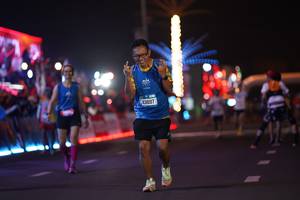 BIB: 43897
                            <button type="button" onclick="openModal(21294629)" class="btn btn-primary btn-sm float-right btn-popup" data-toggle="modal" data-target=".modal-high-quality">
                        <i class="fas fa-shopping-cart"></i> Add to Cart
                    </button>
                                            <button type="button" onclick="isThisMe(21294629, true)" class="btn btn-success btn-sm float-right btn-popup btn-isme hidden" data-toggle="tooltip" data-placement="bottom" title="นี่คือรูปของคุณใช่ไหม คลิกที่นี่เพื่อเอาเข้าอัลบั้ม">
                        <i class="fas fa-plus"></i> Add to album
                    </button>
                    <button type="button" onclick="isThisMe(21294629, false)" class="btn btn-warning btn-sm float-right btn-popup btn-isnotme hidden">
                        <i class="fas fa-ban"></i> Remove from album
                    </button>