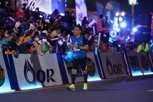 BIB: 309
                            <button type="button" onclick="openModal(21290302)" class="btn btn-primary btn-sm float-right btn-popup" data-toggle="modal" data-target=".modal-high-quality">
                        <i class="fas fa-shopping-cart"></i> Add to Cart
                    </button>
                                            <button type="button" onclick="isThisMe(21290302, true)" class="btn btn-success btn-sm float-right btn-popup btn-isme hidden" data-toggle="tooltip" data-placement="bottom" title="นี่คือรูปของคุณใช่ไหม คลิกที่นี่เพื่อเอาเข้าอัลบั้ม">
                        <i class="fas fa-plus"></i> Add to album
                    </button>
                    <button type="button" onclick="isThisMe(21290302, false)" class="btn btn-warning btn-sm float-right btn-popup btn-isnotme hidden">
                        <i class="fas fa-ban"></i> Remove from album
                    </button>