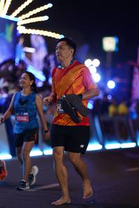 BIB: 65446
                            <button type="button" onclick="openModal(21288773)" class="btn btn-primary btn-sm float-right btn-popup" data-toggle="modal" data-target=".modal-high-quality">
                        <i class="fas fa-shopping-cart"></i> Add to Cart
                    </button>
                                            <button type="button" onclick="isThisMe(21288773, true)" class="btn btn-success btn-sm float-right btn-popup btn-isme hidden" data-toggle="tooltip" data-placement="bottom" title="นี่คือรูปของคุณใช่ไหม คลิกที่นี่เพื่อเอาเข้าอัลบั้ม">
                        <i class="fas fa-plus"></i> Add to album
                    </button>
                    <button type="button" onclick="isThisMe(21288773, false)" class="btn btn-warning btn-sm float-right btn-popup btn-isnotme hidden">
                        <i class="fas fa-ban"></i> Remove from album
                    </button>