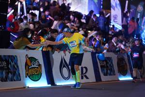 BIB: 955, 2000, 1991, 46085, 45051
                            <button type="button" onclick="openModal(21293271)" class="btn btn-primary btn-sm float-right btn-popup" data-toggle="modal" data-target=".modal-high-quality">
                        <i class="fas fa-shopping-cart"></i> Add to Cart
                    </button>
                                            <button type="button" onclick="isThisMe(21293271, true)" class="btn btn-success btn-sm float-right btn-popup btn-isme hidden" data-toggle="tooltip" data-placement="bottom" title="นี่คือรูปของคุณใช่ไหม คลิกที่นี่เพื่อเอาเข้าอัลบั้ม">
                        <i class="fas fa-plus"></i> Add to album
                    </button>
                    <button type="button" onclick="isThisMe(21293271, false)" class="btn btn-warning btn-sm float-right btn-popup btn-isnotme hidden">
                        <i class="fas fa-ban"></i> Remove from album
                    </button>