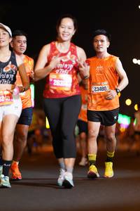 BIB: 5248, 26314, 23480
                            <button type="button" onclick="openModal(19750623)" class="btn btn-primary btn-sm float-right btn-popup" data-toggle="modal" data-target=".modal-high-quality">
                        <i class="fas fa-shopping-cart"></i> Add to Cart
                    </button>
                                            <button type="button" onclick="isThisMe(19750623, true)" class="btn btn-success btn-sm float-right btn-popup btn-isme hidden" data-toggle="tooltip" data-placement="bottom" title="นี่คือรูปของคุณใช่ไหม คลิกที่นี่เพื่อเอาเข้าอัลบั้ม">
                        <i class="fas fa-plus"></i> Add to album
                    </button>
                    <button type="button" onclick="isThisMe(19750623, false)" class="btn btn-warning btn-sm float-right btn-popup btn-isnotme hidden">
                        <i class="fas fa-ban"></i> Remove from album
                    </button>