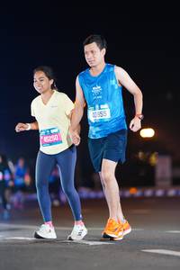 BIB: 40955, 0925
                            <button type="button" onclick="openModal(20351534)" class="btn btn-primary btn-sm float-right btn-popup" data-toggle="modal" data-target=".modal-high-quality">
                        <i class="fas fa-shopping-cart"></i> Add to Cart
                    </button>
                                            <button type="button" onclick="isThisMe(20351534, true)" class="btn btn-success btn-sm float-right btn-popup btn-isme hidden" data-toggle="tooltip" data-placement="bottom" title="นี่คือรูปของคุณใช่ไหม คลิกที่นี่เพื่อเอาเข้าอัลบั้ม">
                        <i class="fas fa-plus"></i> Add to album
                    </button>
                    <button type="button" onclick="isThisMe(20351534, false)" class="btn btn-warning btn-sm float-right btn-popup btn-isnotme hidden">
                        <i class="fas fa-ban"></i> Remove from album
                    </button>