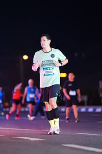 BIB: 43660
                            <button type="button" onclick="openModal(20302502)" class="btn btn-primary btn-sm float-right btn-popup" data-toggle="modal" data-target=".modal-high-quality">
                        <i class="fas fa-shopping-cart"></i> Add to Cart
                    </button>
                                            <button type="button" onclick="isThisMe(20302502, true)" class="btn btn-success btn-sm float-right btn-popup btn-isme hidden" data-toggle="tooltip" data-placement="bottom" title="นี่คือรูปของคุณใช่ไหม คลิกที่นี่เพื่อเอาเข้าอัลบั้ม">
                        <i class="fas fa-plus"></i> Add to album
                    </button>
                    <button type="button" onclick="isThisMe(20302502, false)" class="btn btn-warning btn-sm float-right btn-popup btn-isnotme hidden">
                        <i class="fas fa-ban"></i> Remove from album
                    </button>