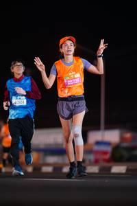 BIB: 42824, 25739
                            <button type="button" onclick="openModal(20191915)" class="btn btn-primary btn-sm float-right btn-popup" data-toggle="modal" data-target=".modal-high-quality">
                        <i class="fas fa-shopping-cart"></i> Add to Cart
                    </button>
                                            <button type="button" onclick="isThisMe(20191915, true)" class="btn btn-success btn-sm float-right btn-popup btn-isme hidden" data-toggle="tooltip" data-placement="bottom" title="นี่คือรูปของคุณใช่ไหม คลิกที่นี่เพื่อเอาเข้าอัลบั้ม">
                        <i class="fas fa-plus"></i> Add to album
                    </button>
                    <button type="button" onclick="isThisMe(20191915, false)" class="btn btn-warning btn-sm float-right btn-popup btn-isnotme hidden">
                        <i class="fas fa-ban"></i> Remove from album
                    </button>