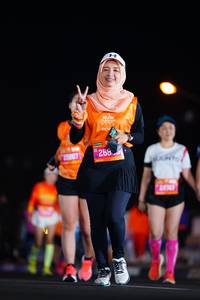 BIB: 25867, 3234, 268, 200
                            <button type="button" onclick="openModal(20193885)" class="btn btn-primary btn-sm float-right btn-popup" data-toggle="modal" data-target=".modal-high-quality">
                        <i class="fas fa-shopping-cart"></i> Add to Cart
                    </button>
                                            <button type="button" onclick="isThisMe(20193885, true)" class="btn btn-success btn-sm float-right btn-popup btn-isme hidden" data-toggle="tooltip" data-placement="bottom" title="นี่คือรูปของคุณใช่ไหม คลิกที่นี่เพื่อเอาเข้าอัลบั้ม">
                        <i class="fas fa-plus"></i> Add to album
                    </button>
                    <button type="button" onclick="isThisMe(20193885, false)" class="btn btn-warning btn-sm float-right btn-popup btn-isnotme hidden">
                        <i class="fas fa-ban"></i> Remove from album
                    </button>