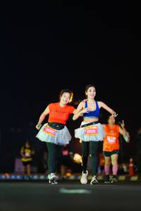 BIB: 25332, 25135
                            <button type="button" onclick="openModal(20184411)" class="btn btn-primary btn-sm float-right btn-popup" data-toggle="modal" data-target=".modal-high-quality">
                        <i class="fas fa-shopping-cart"></i> Add to Cart
                    </button>
                                            <button type="button" onclick="isThisMe(20184411, true)" class="btn btn-success btn-sm float-right btn-popup btn-isme hidden" data-toggle="tooltip" data-placement="bottom" title="นี่คือรูปของคุณใช่ไหม คลิกที่นี่เพื่อเอาเข้าอัลบั้ม">
                        <i class="fas fa-plus"></i> Add to album
                    </button>
                    <button type="button" onclick="isThisMe(20184411, false)" class="btn btn-warning btn-sm float-right btn-popup btn-isnotme hidden">
                        <i class="fas fa-ban"></i> Remove from album
                    </button>