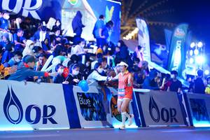 BIB: 5855, 1000
                            <button type="button" onclick="openModal(20114625)" class="btn btn-primary btn-sm float-right btn-popup" data-toggle="modal" data-target=".modal-high-quality">
                        <i class="fas fa-shopping-cart"></i> Add to Cart
                    </button>
                                            <button type="button" onclick="isThisMe(20114625, true)" class="btn btn-success btn-sm float-right btn-popup btn-isme hidden" data-toggle="tooltip" data-placement="bottom" title="นี่คือรูปของคุณใช่ไหม คลิกที่นี่เพื่อเอาเข้าอัลบั้ม">
                        <i class="fas fa-plus"></i> Add to album
                    </button>
                    <button type="button" onclick="isThisMe(20114625, false)" class="btn btn-warning btn-sm float-right btn-popup btn-isnotme hidden">
                        <i class="fas fa-ban"></i> Remove from album
                    </button>