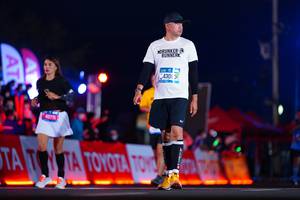 BIB: 430
                            <button type="button" onclick="openModal(19966115)" class="btn btn-primary btn-sm float-right btn-popup" data-toggle="modal" data-target=".modal-high-quality">
                        <i class="fas fa-shopping-cart"></i> Add to Cart
                    </button>
                                            <button type="button" onclick="isThisMe(19966115, true)" class="btn btn-success btn-sm float-right btn-popup btn-isme hidden" data-toggle="tooltip" data-placement="bottom" title="นี่คือรูปของคุณใช่ไหม คลิกที่นี่เพื่อเอาเข้าอัลบั้ม">
                        <i class="fas fa-plus"></i> Add to album
                    </button>
                    <button type="button" onclick="isThisMe(19966115, false)" class="btn btn-warning btn-sm float-right btn-popup btn-isnotme hidden">
                        <i class="fas fa-ban"></i> Remove from album
                    </button>