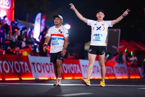 BIB: 42806, 41291
                            <button type="button" onclick="openModal(19975831)" class="btn btn-primary btn-sm float-right btn-popup" data-toggle="modal" data-target=".modal-high-quality">
                        <i class="fas fa-shopping-cart"></i> Add to Cart
                    </button>
                                            <button type="button" onclick="isThisMe(19975831, true)" class="btn btn-success btn-sm float-right btn-popup btn-isme hidden" data-toggle="tooltip" data-placement="bottom" title="นี่คือรูปของคุณใช่ไหม คลิกที่นี่เพื่อเอาเข้าอัลบั้ม">
                        <i class="fas fa-plus"></i> Add to album
                    </button>
                    <button type="button" onclick="isThisMe(19975831, false)" class="btn btn-warning btn-sm float-right btn-popup btn-isnotme hidden">
                        <i class="fas fa-ban"></i> Remove from album
                    </button>