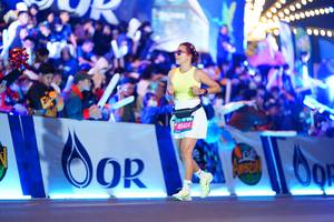 BIB: 45424
                            <button type="button" onclick="openModal(19933863)" class="btn btn-primary btn-sm float-right btn-popup" data-toggle="modal" data-target=".modal-high-quality">
                        <i class="fas fa-shopping-cart"></i> Add to Cart
                    </button>
                                            <button type="button" onclick="isThisMe(19933863, true)" class="btn btn-success btn-sm float-right btn-popup btn-isme hidden" data-toggle="tooltip" data-placement="bottom" title="นี่คือรูปของคุณใช่ไหม คลิกที่นี่เพื่อเอาเข้าอัลบั้ม">
                        <i class="fas fa-plus"></i> Add to album
                    </button>
                    <button type="button" onclick="isThisMe(19933863, false)" class="btn btn-warning btn-sm float-right btn-popup btn-isnotme hidden">
                        <i class="fas fa-ban"></i> Remove from album
                    </button>