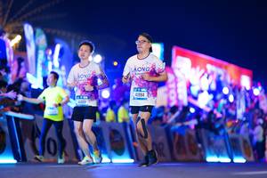 BIB: 41489, 41994
                            <button type="button" onclick="openModal(19941365)" class="btn btn-primary btn-sm float-right btn-popup" data-toggle="modal" data-target=".modal-high-quality">
                        <i class="fas fa-shopping-cart"></i> Add to Cart
                    </button>
                                            <button type="button" onclick="isThisMe(19941365, true)" class="btn btn-success btn-sm float-right btn-popup btn-isme hidden" data-toggle="tooltip" data-placement="bottom" title="นี่คือรูปของคุณใช่ไหม คลิกที่นี่เพื่อเอาเข้าอัลบั้ม">
                        <i class="fas fa-plus"></i> Add to album
                    </button>
                    <button type="button" onclick="isThisMe(19941365, false)" class="btn btn-warning btn-sm float-right btn-popup btn-isnotme hidden">
                        <i class="fas fa-ban"></i> Remove from album
                    </button>