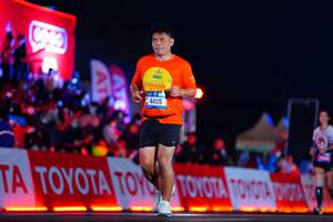 BIB: 311, 44115
                            <button type="button" onclick="openModal(19972845)" class="btn btn-primary btn-sm float-right btn-popup" data-toggle="modal" data-target=".modal-high-quality">
                        <i class="fas fa-shopping-cart"></i> Add to Cart
                    </button>
                                            <button type="button" onclick="isThisMe(19972845, true)" class="btn btn-success btn-sm float-right btn-popup btn-isme hidden" data-toggle="tooltip" data-placement="bottom" title="นี่คือรูปของคุณใช่ไหม คลิกที่นี่เพื่อเอาเข้าอัลบั้ม">
                        <i class="fas fa-plus"></i> Add to album
                    </button>
                    <button type="button" onclick="isThisMe(19972845, false)" class="btn btn-warning btn-sm float-right btn-popup btn-isnotme hidden">
                        <i class="fas fa-ban"></i> Remove from album
                    </button>