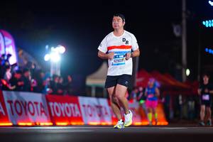 BIB: 42909
                            <button type="button" onclick="openModal(19958895)" class="btn btn-primary btn-sm float-right btn-popup" data-toggle="modal" data-target=".modal-high-quality">
                        <i class="fas fa-shopping-cart"></i> Add to Cart
                    </button>
                                            <button type="button" onclick="isThisMe(19958895, true)" class="btn btn-success btn-sm float-right btn-popup btn-isme hidden" data-toggle="tooltip" data-placement="bottom" title="นี่คือรูปของคุณใช่ไหม คลิกที่นี่เพื่อเอาเข้าอัลบั้ม">
                        <i class="fas fa-plus"></i> Add to album
                    </button>
                    <button type="button" onclick="isThisMe(19958895, false)" class="btn btn-warning btn-sm float-right btn-popup btn-isnotme hidden">
                        <i class="fas fa-ban"></i> Remove from album
                    </button>