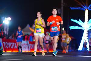 BIB: 85408, 85402
                            <button type="button" onclick="openModal(19976486)" class="btn btn-primary btn-sm float-right btn-popup" data-toggle="modal" data-target=".modal-high-quality">
                        <i class="fas fa-shopping-cart"></i> Add to Cart
                    </button>
                                            <button type="button" onclick="isThisMe(19976486, true)" class="btn btn-success btn-sm float-right btn-popup btn-isme hidden" data-toggle="tooltip" data-placement="bottom" title="นี่คือรูปของคุณใช่ไหม คลิกที่นี่เพื่อเอาเข้าอัลบั้ม">
                        <i class="fas fa-plus"></i> Add to album
                    </button>
                    <button type="button" onclick="isThisMe(19976486, false)" class="btn btn-warning btn-sm float-right btn-popup btn-isnotme hidden">
                        <i class="fas fa-ban"></i> Remove from album
                    </button>