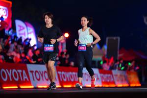 BIB: 45847, 45191
                            <button type="button" onclick="openModal(19959403)" class="btn btn-primary btn-sm float-right btn-popup" data-toggle="modal" data-target=".modal-high-quality">
                        <i class="fas fa-shopping-cart"></i> Add to Cart
                    </button>
                                            <button type="button" onclick="isThisMe(19959403, true)" class="btn btn-success btn-sm float-right btn-popup btn-isme hidden" data-toggle="tooltip" data-placement="bottom" title="นี่คือรูปของคุณใช่ไหม คลิกที่นี่เพื่อเอาเข้าอัลบั้ม">
                        <i class="fas fa-plus"></i> Add to album
                    </button>
                    <button type="button" onclick="isThisMe(19959403, false)" class="btn btn-warning btn-sm float-right btn-popup btn-isnotme hidden">
                        <i class="fas fa-ban"></i> Remove from album
                    </button>