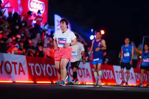 BIB: 45989
                            <button type="button" onclick="openModal(19958396)" class="btn btn-primary btn-sm float-right btn-popup" data-toggle="modal" data-target=".modal-high-quality">
                        <i class="fas fa-shopping-cart"></i> Add to Cart
                    </button>
                                            <button type="button" onclick="isThisMe(19958396, true)" class="btn btn-success btn-sm float-right btn-popup btn-isme hidden" data-toggle="tooltip" data-placement="bottom" title="นี่คือรูปของคุณใช่ไหม คลิกที่นี่เพื่อเอาเข้าอัลบั้ม">
                        <i class="fas fa-plus"></i> Add to album
                    </button>
                    <button type="button" onclick="isThisMe(19958396, false)" class="btn btn-warning btn-sm float-right btn-popup btn-isnotme hidden">
                        <i class="fas fa-ban"></i> Remove from album
                    </button>