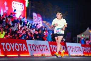 BIB: 6941
                            <button type="button" onclick="openModal(19953190)" class="btn btn-primary btn-sm float-right btn-popup" data-toggle="modal" data-target=".modal-high-quality">
                        <i class="fas fa-shopping-cart"></i> Add to Cart
                    </button>
                                            <button type="button" onclick="isThisMe(19953190, true)" class="btn btn-success btn-sm float-right btn-popup btn-isme hidden" data-toggle="tooltip" data-placement="bottom" title="นี่คือรูปของคุณใช่ไหม คลิกที่นี่เพื่อเอาเข้าอัลบั้ม">
                        <i class="fas fa-plus"></i> Add to album
                    </button>
                    <button type="button" onclick="isThisMe(19953190, false)" class="btn btn-warning btn-sm float-right btn-popup btn-isnotme hidden">
                        <i class="fas fa-ban"></i> Remove from album
                    </button>