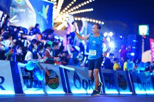 BIB: 43093
                            <button type="button" onclick="openModal(19935252)" class="btn btn-primary btn-sm float-right btn-popup" data-toggle="modal" data-target=".modal-high-quality">
                        <i class="fas fa-shopping-cart"></i> Add to Cart
                    </button>
                                            <button type="button" onclick="isThisMe(19935252, true)" class="btn btn-success btn-sm float-right btn-popup btn-isme hidden" data-toggle="tooltip" data-placement="bottom" title="นี่คือรูปของคุณใช่ไหม คลิกที่นี่เพื่อเอาเข้าอัลบั้ม">
                        <i class="fas fa-plus"></i> Add to album
                    </button>
                    <button type="button" onclick="isThisMe(19935252, false)" class="btn btn-warning btn-sm float-right btn-popup btn-isnotme hidden">
                        <i class="fas fa-ban"></i> Remove from album
                    </button>