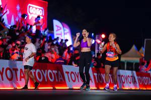 BIB: 4531
                            <button type="button" onclick="openModal(19956703)" class="btn btn-primary btn-sm float-right btn-popup" data-toggle="modal" data-target=".modal-high-quality">
                        <i class="fas fa-shopping-cart"></i> Add to Cart
                    </button>
                                            <button type="button" onclick="isThisMe(19956703, true)" class="btn btn-success btn-sm float-right btn-popup btn-isme hidden" data-toggle="tooltip" data-placement="bottom" title="นี่คือรูปของคุณใช่ไหม คลิกที่นี่เพื่อเอาเข้าอัลบั้ม">
                        <i class="fas fa-plus"></i> Add to album
                    </button>
                    <button type="button" onclick="isThisMe(19956703, false)" class="btn btn-warning btn-sm float-right btn-popup btn-isnotme hidden">
                        <i class="fas fa-ban"></i> Remove from album
                    </button>